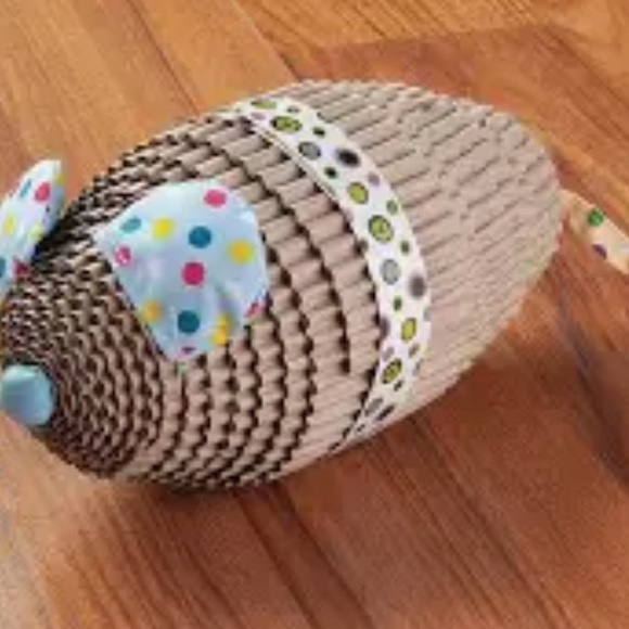 CORRUGATED CARDBOARD CAT TOY - Picture 3 of 6